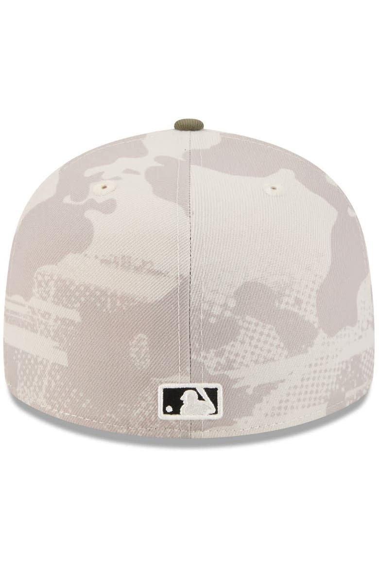 Men's New Era Light Beige/Olive Milwaukee Brewers 2025 Armed Forces Day 59FIFTY Fitted Hat, Alternate, color, Light Beige