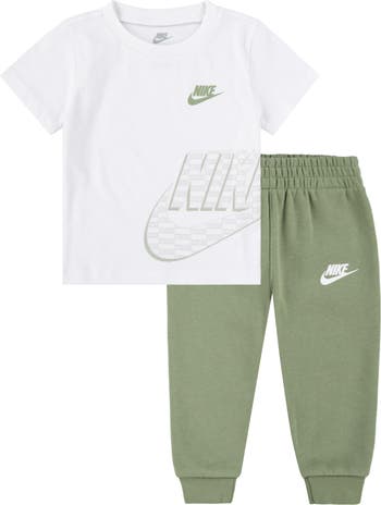 Futura Swoosh T-Shirt & Joggers Set