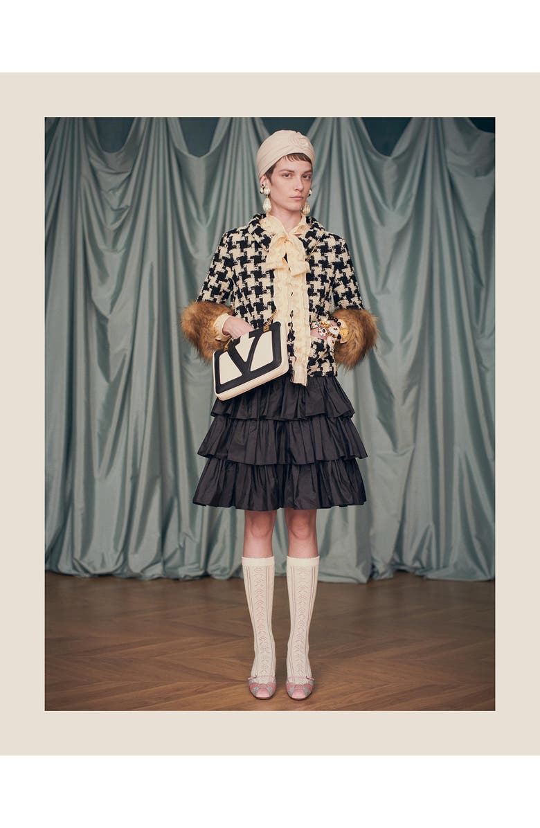 Valentino Garavani Virgin Wool Head Wrap, Alternate, color, Latte