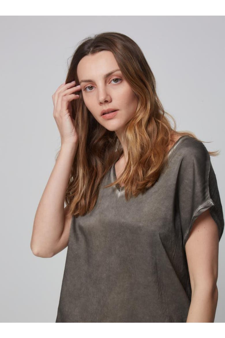 Hand-Dyed Linen Silk Semi-Relaxed V-Neck, Alternate, color, MILITAIRE