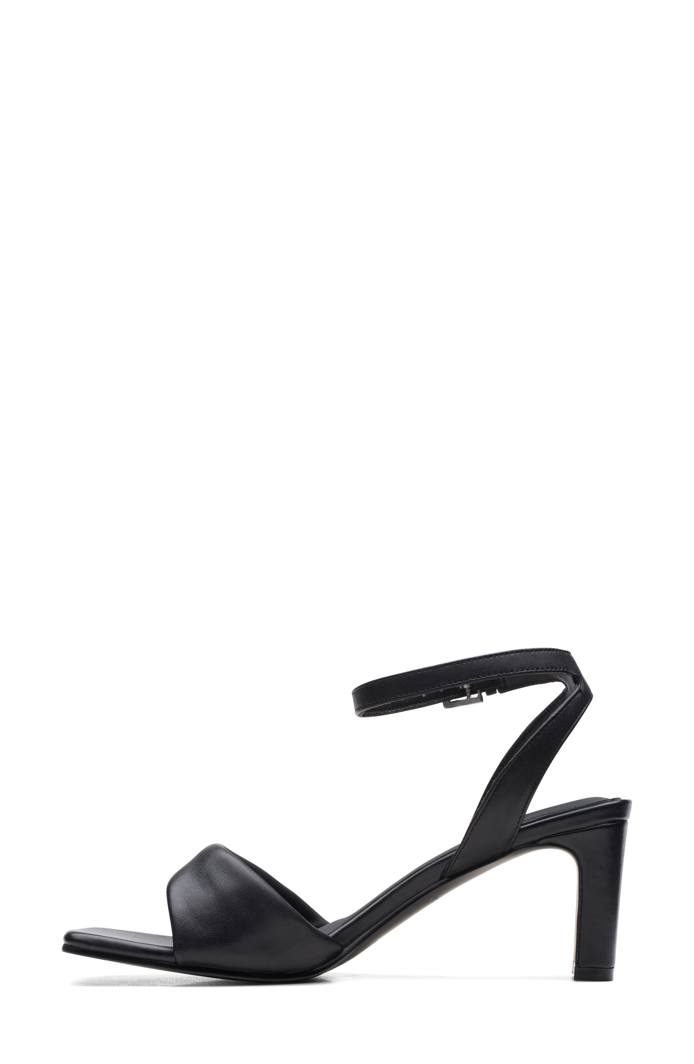 Clarks<sup>®</sup> Seren Ankle Strap Sandal, Alternate, color, 