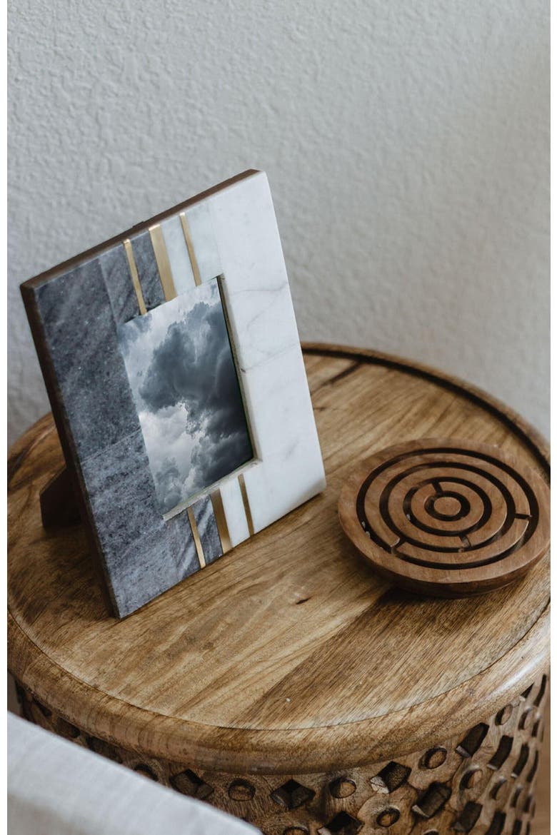 Sammita 4x6 Black & White Picture Frame - Hand Carved Marble, Alternate, color, Black/White