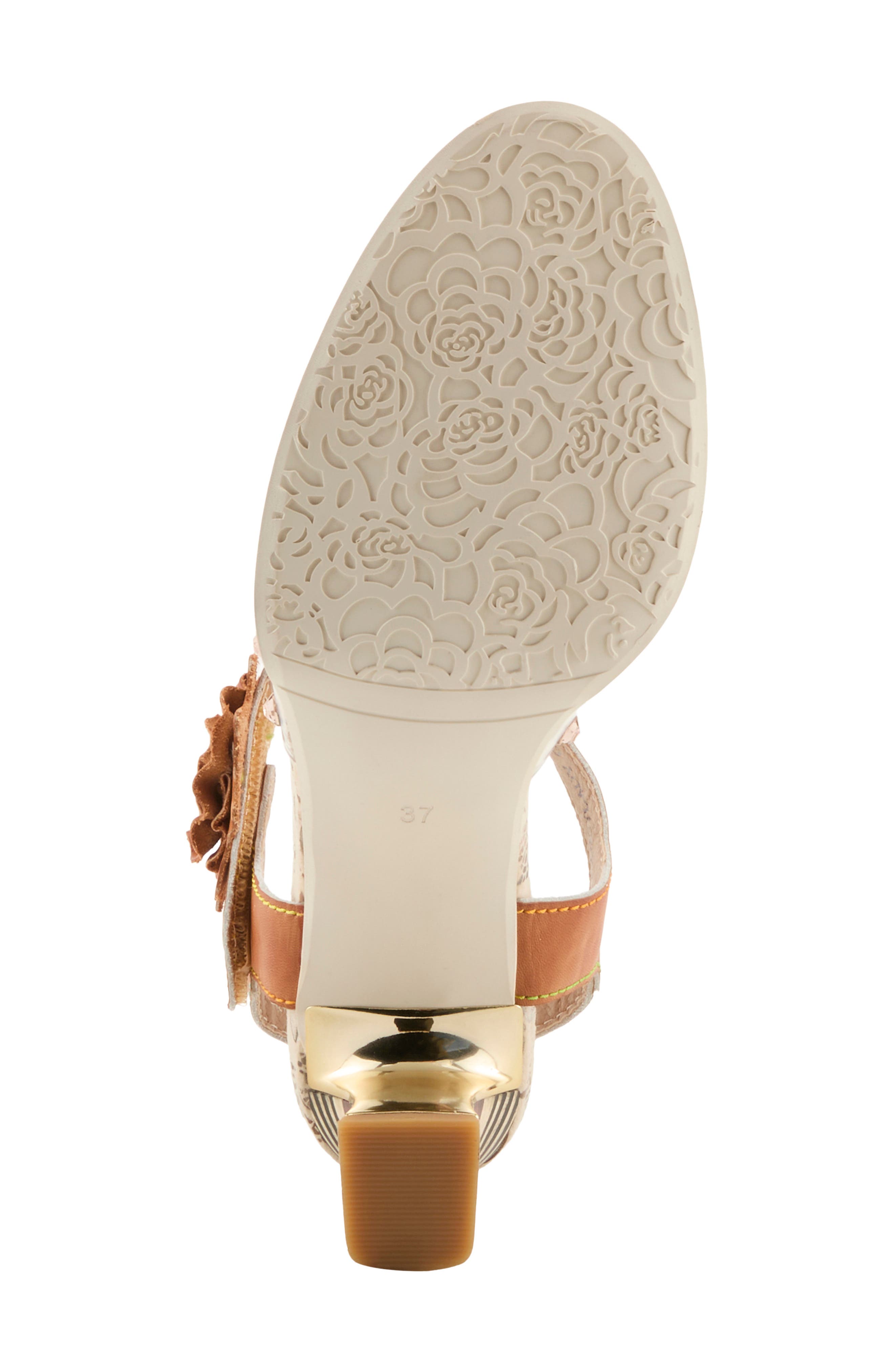 L'Artiste by Spring Step Sassylady Ankle Strap Sandal, Alternate, color, Camel Multi