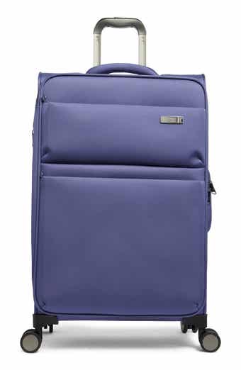 IT LUGGAGE Dignified 27-Inch Softside Luggage