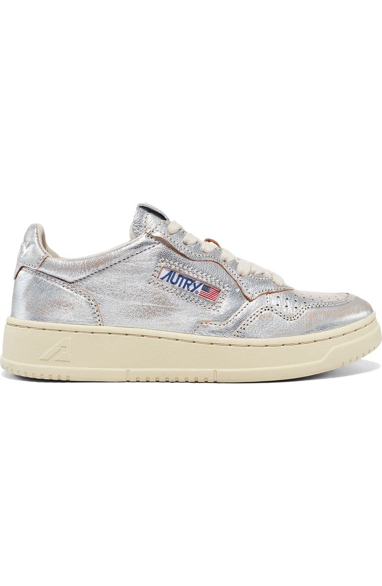 AUTRY Medalist Low Sneaker, Alternate, color, Metallic Silver