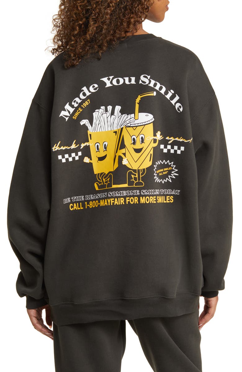 THE MAYFAIR GROUP Made You Smile Graphic Sweatshirt, Alternate, color, 