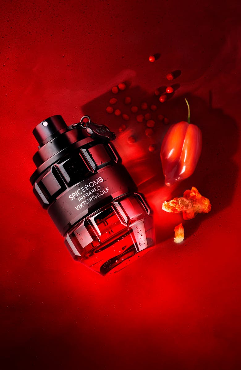Viktor&Rolf Spicebomb Infrared Eau de Toilette, Alternate, color,
