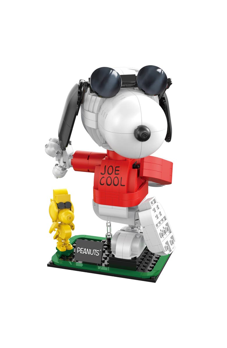 Brickcraft Peanuts Joe Cool Building Set, Alternate, color, Red