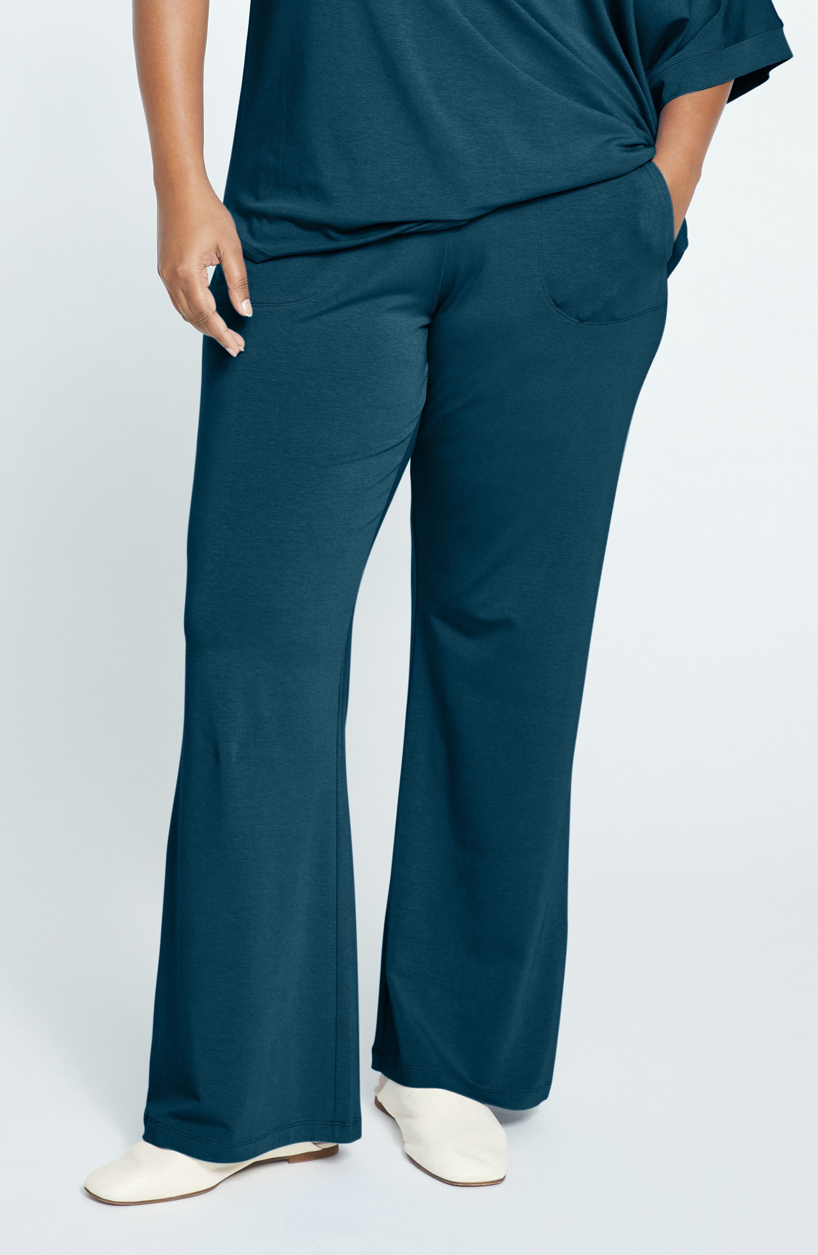 Ultimate Mola Lounge Pants - image 3