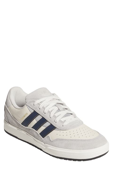 Tyshawn II Sneaker (Men)