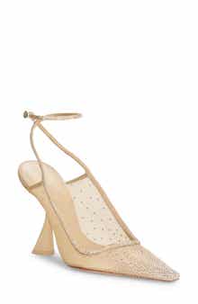 Diya Pointed Toe Pump