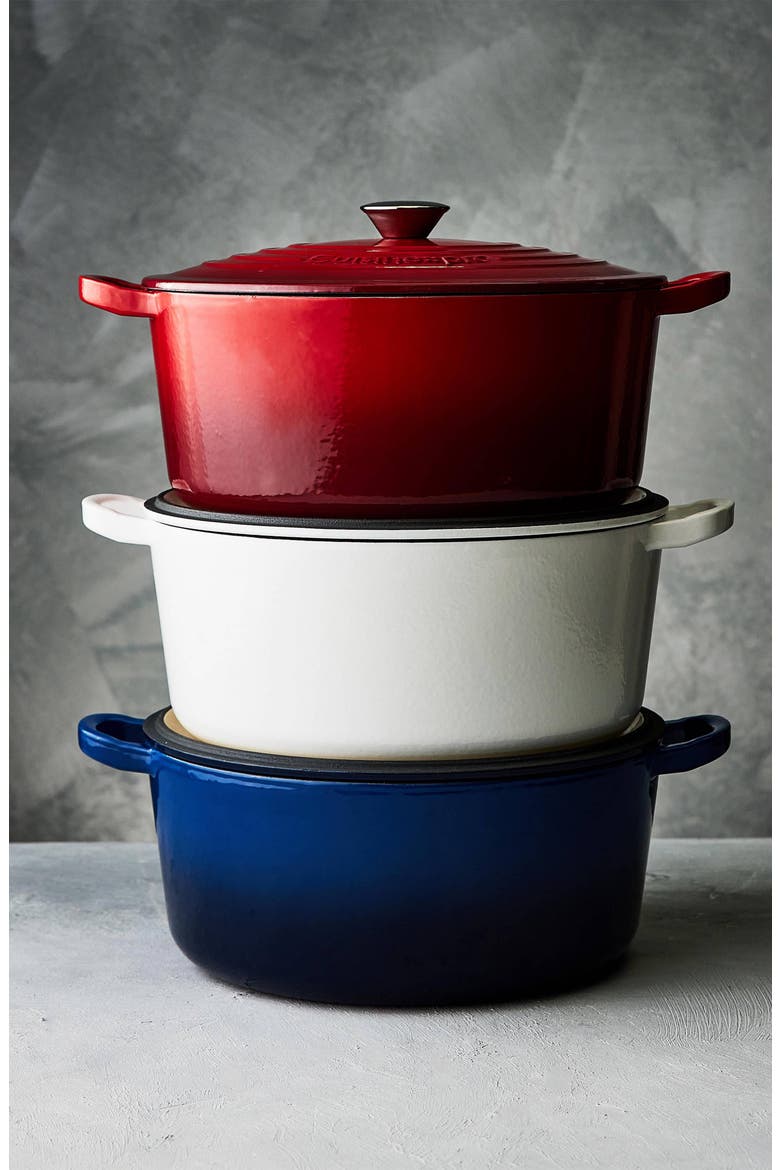 LE CONNOISSEUR 6.6 Qt. Round French Oven, Alternate, color, RED