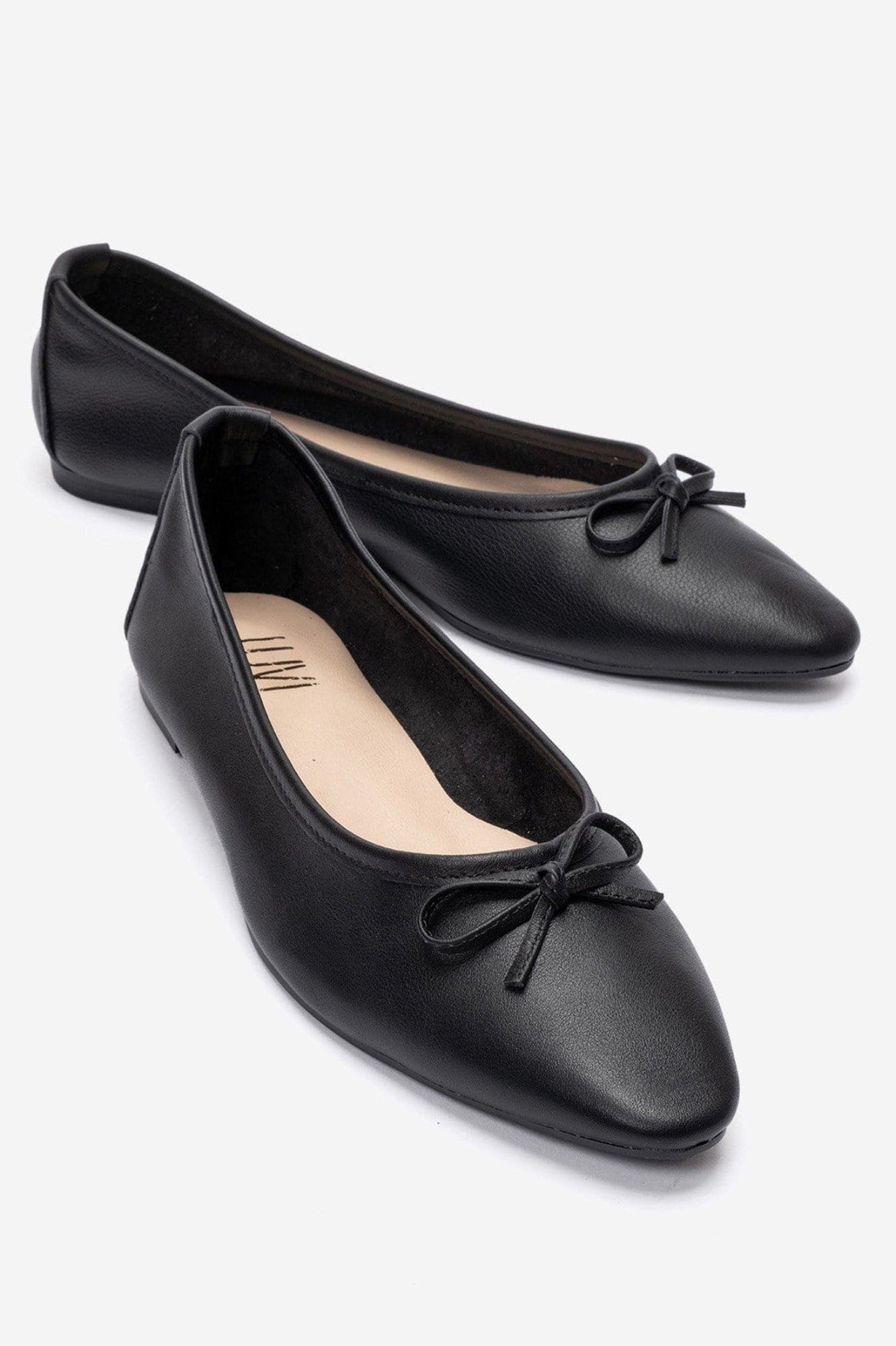 Umiel Leather Bow Ballet Flat, Main, color, Black