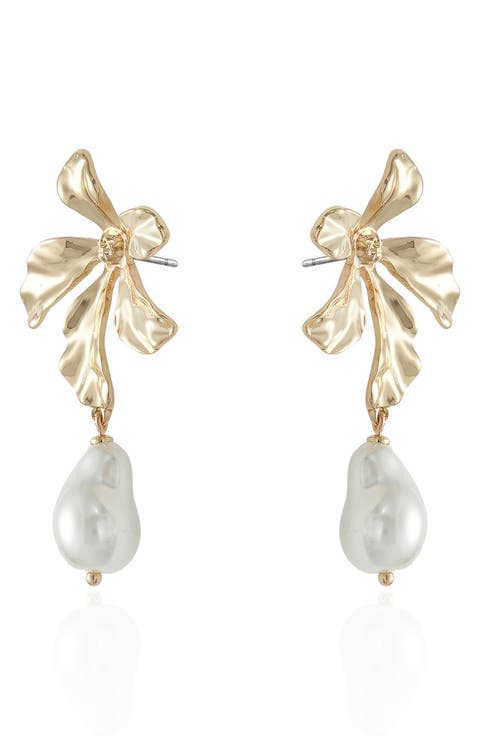 Flower Imitation Pearl Drop Earrings