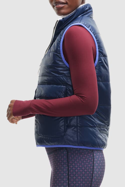 Peloton Cozy Fleece Reversible Vest In Deep Navy
