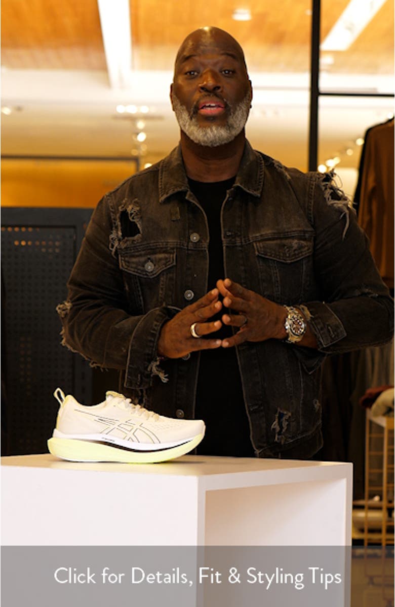 GLIDERIDE<sup>®</sup> MAX Running Shoe, sales video thumbnail