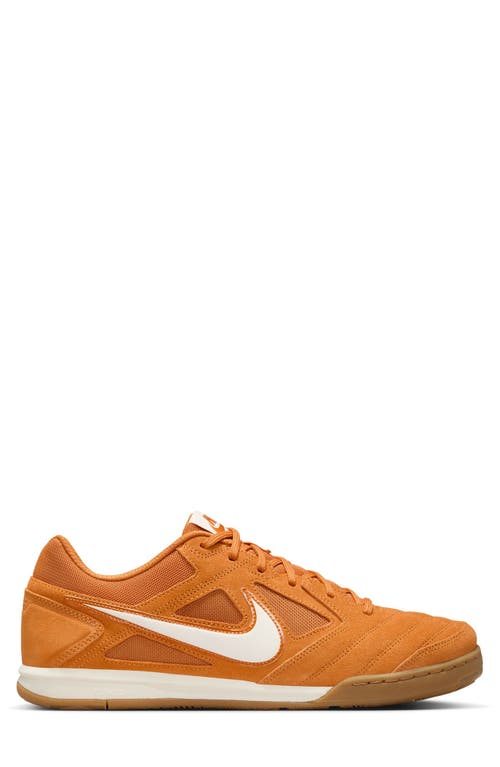 Nike Gato Soccer Sneaker
