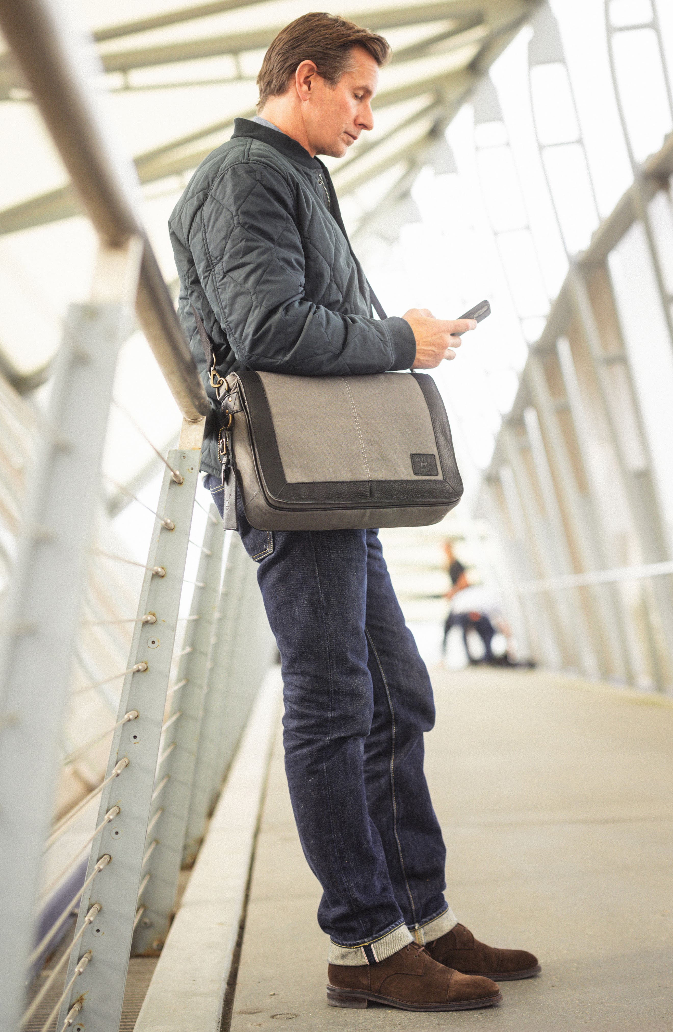 Will Leather Goods Commuter Slim Messenger Bag, Alternate, color, 