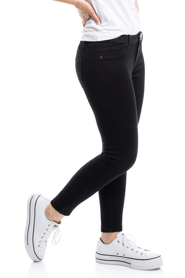 Butter Crop Skinny Jeans, Alternate, color, BLACK