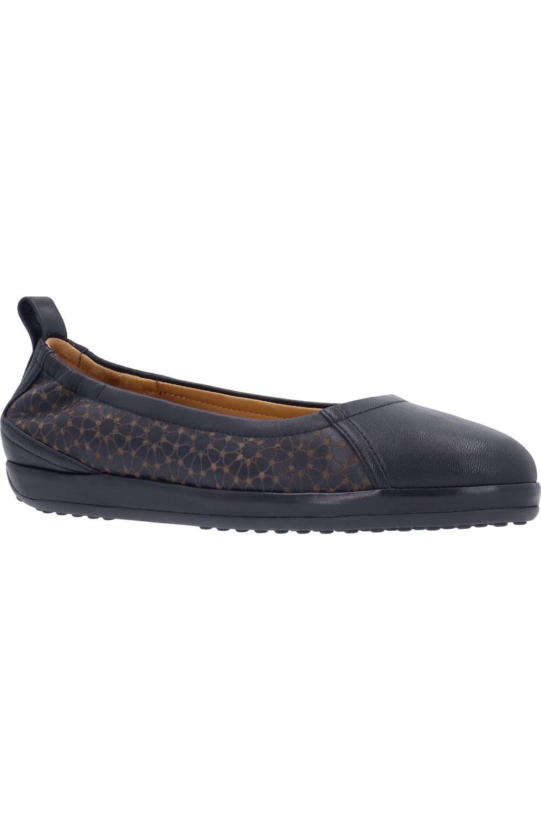 L'Amour des Pieds Zaliyah Flat, Main, color,