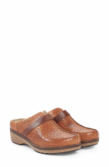 PIKOLINOS Granada Floral Embossed Clog