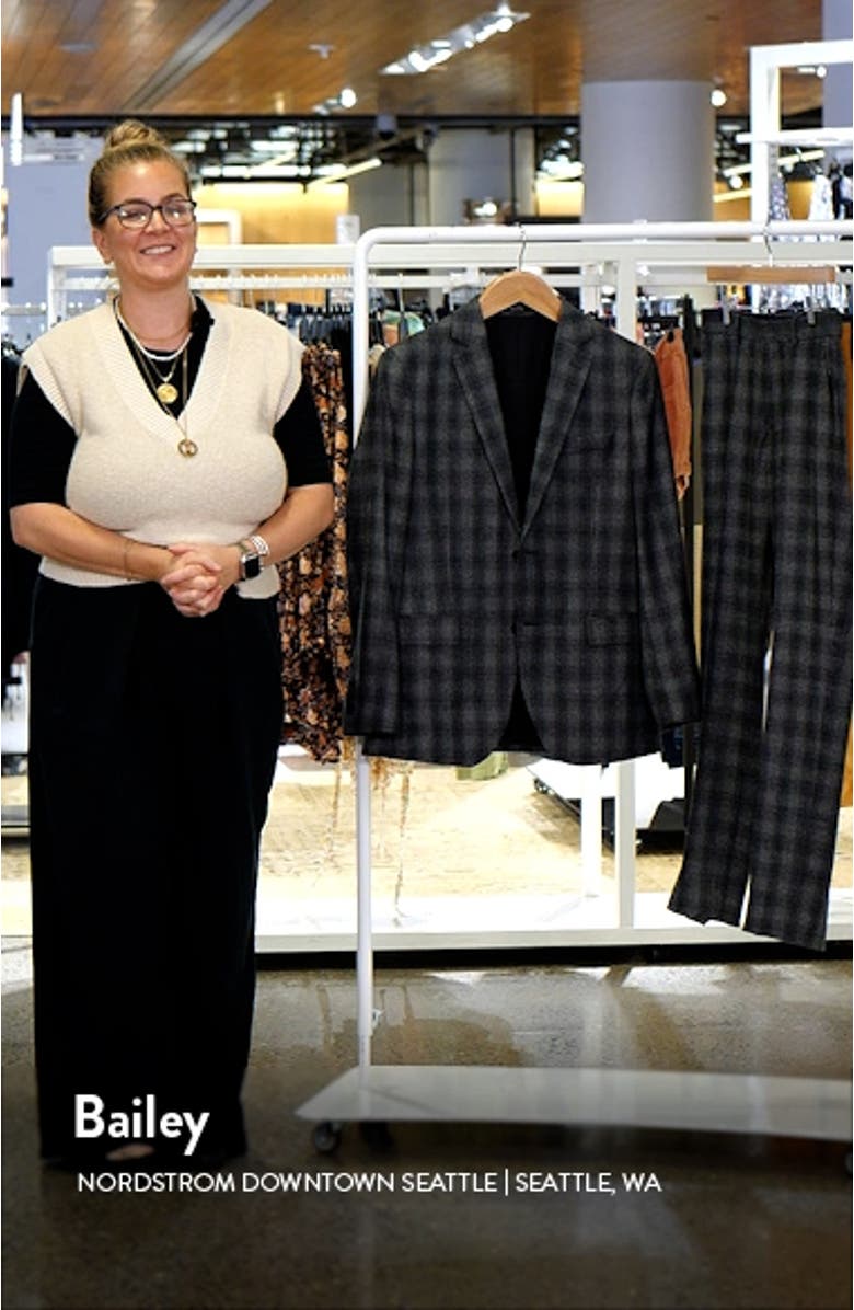 Trim Fit Virgin Wool Suit, sales video thumbnail