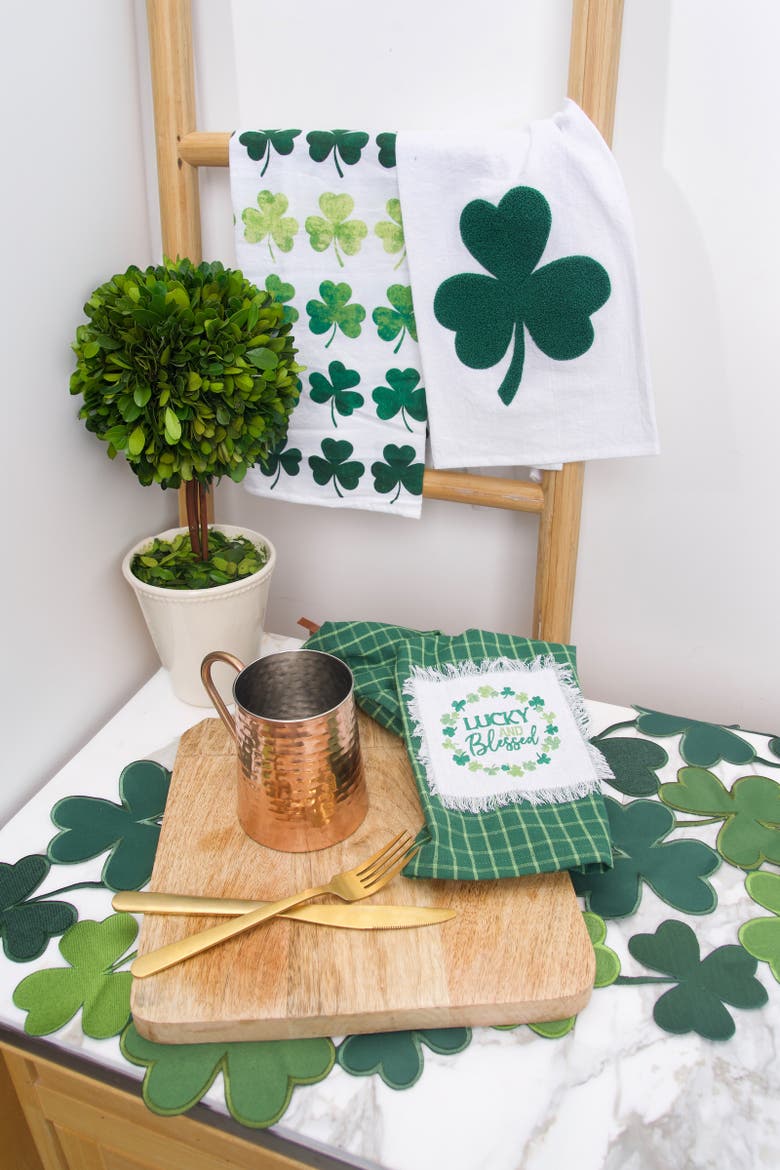 Watercolor Clovers St. Patrick's Day 100% Cotton Graphic Print Handtowel, Alternate, color, Green