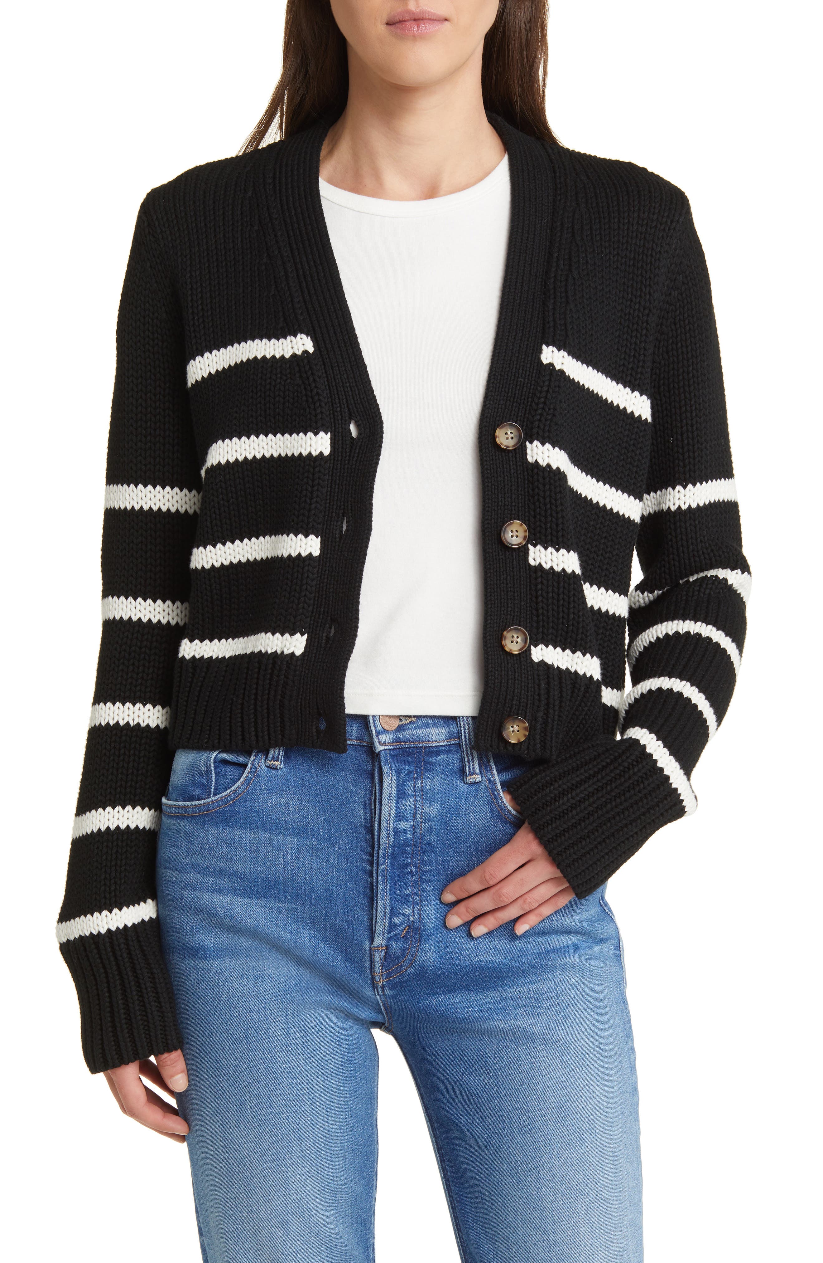 selected BLACK/ CREAM