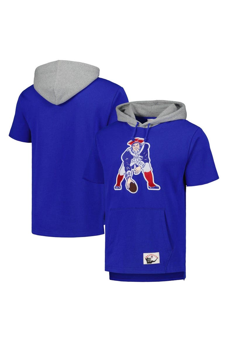 Men's Mitchell & Ness Royal New England Patriots Postgame Short Sleeve Hoodie, Main, color, Royal