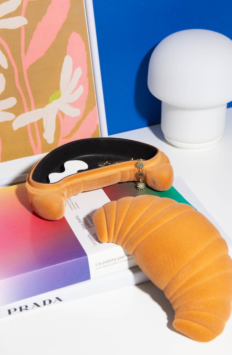 doiy Good Morning Collection Croissant Velvet Storage Box, Alternate, color, Beige