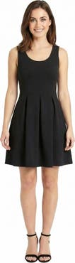 24seven Comfort Apparel Essential Petite Scoop Neck Sleeveless Pleated Knee Length Pocket Fit N Flare Dress