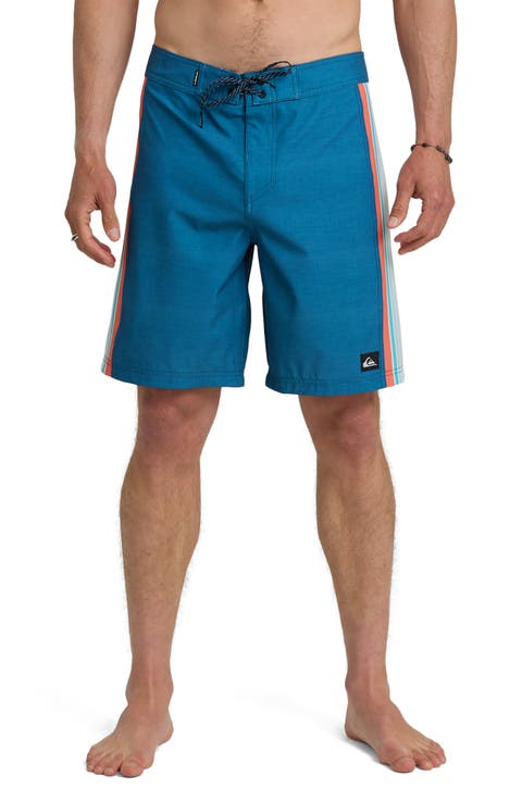 Fade Lines 19" Board Shorts