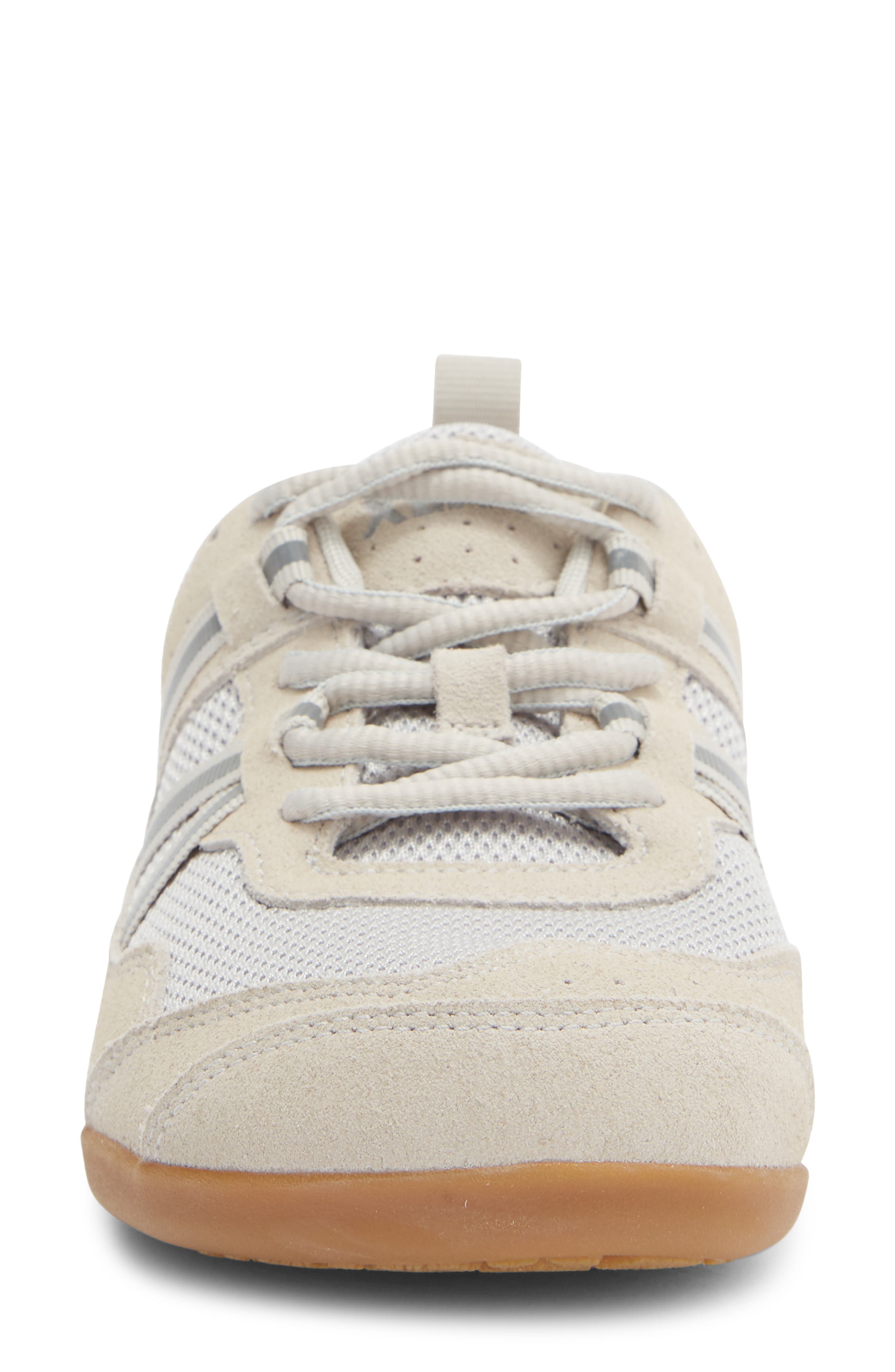 Prio Suede Running Shoe, Alternate, color, QUIET GRAY
