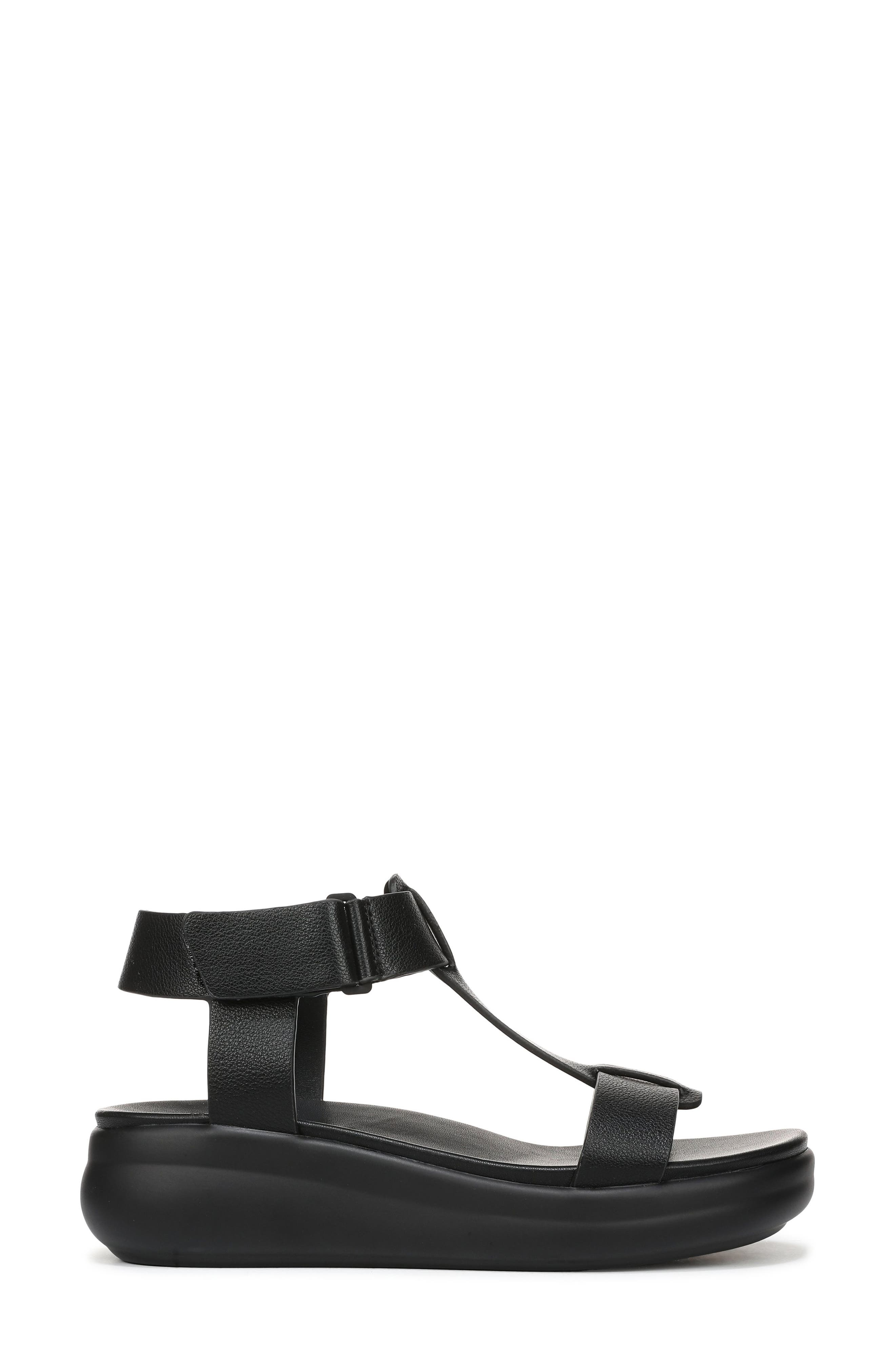 Naturalizer Ceresi T-Strap Sandal, Alternate, color, Black