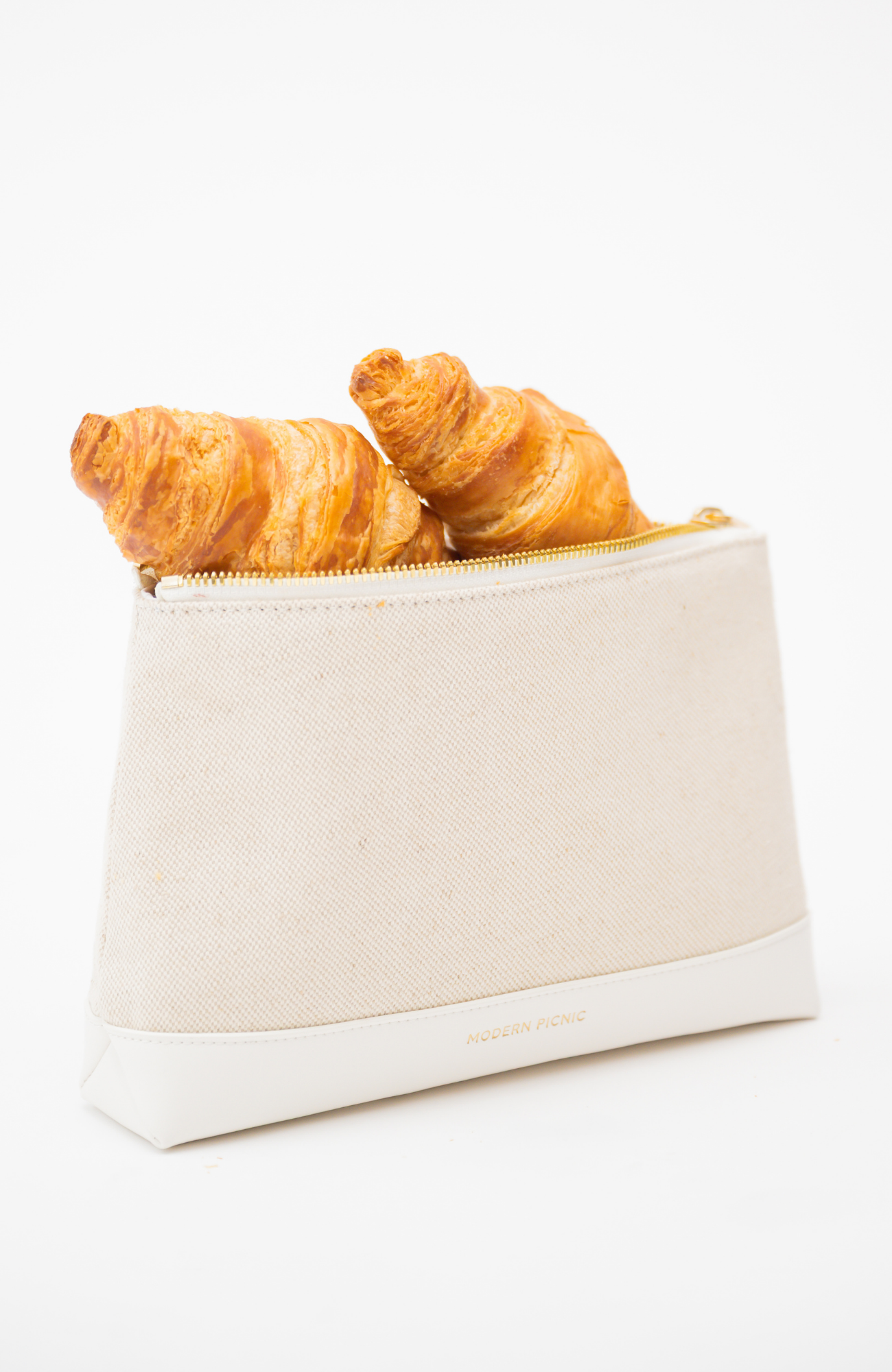 Modern Picnic THE SNACKER, Alternate, color, White Canvas