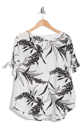 Renee C Floral Short Sleeve Top In Ivory