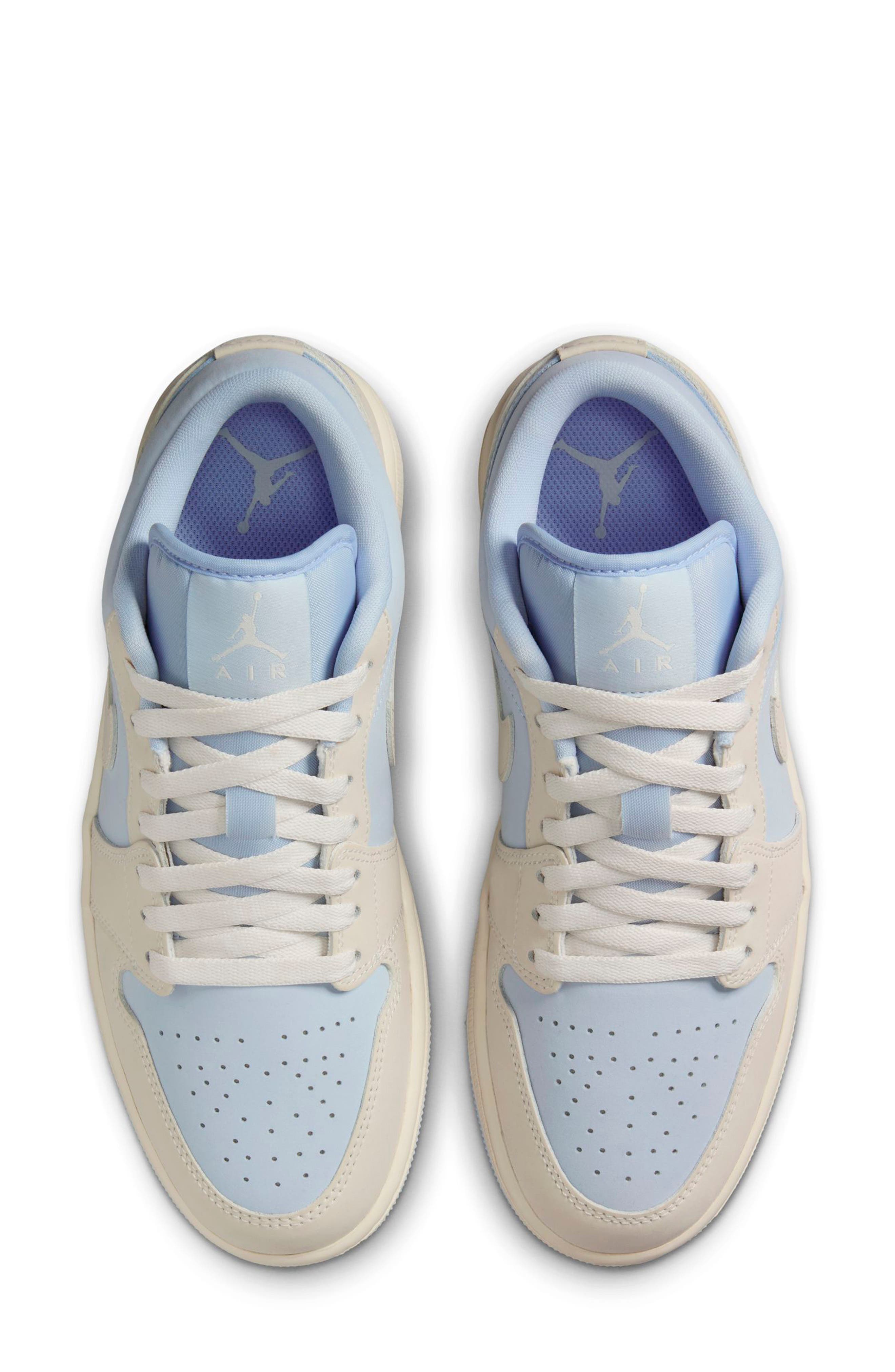 Air Jordan 1 Low SE Basketball Sneaker, Alternate, color, HYDROGEN BLUE/ SAIL