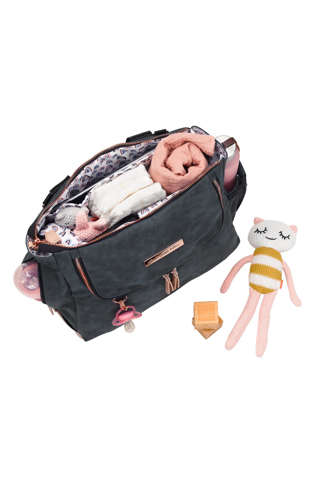 Petunia Pickle Bottom Pivot Diaper Backpack, Alternate, color, Indigo/Blush