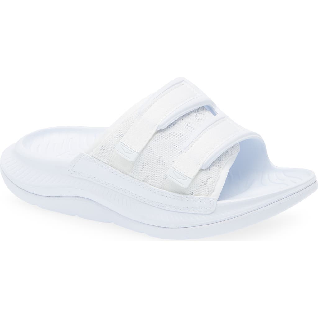 Hoka Gender Inclusive Ora Luxe Slide Sandal In White/white