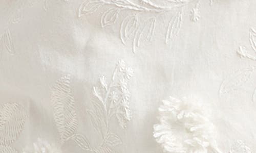 FORGOTTEN GRACE FORGOTTEN GRACE FLORAL EMBROIDERED LONG SLEEVE BUTTON-UP TOP