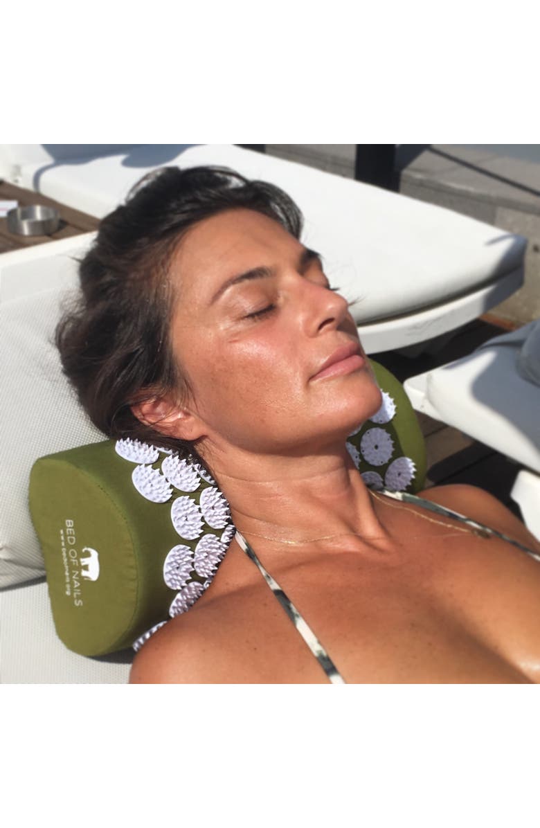 BED OF NAILS Bon Original Premium Acupuncture Pillow, Alternate, color, Green