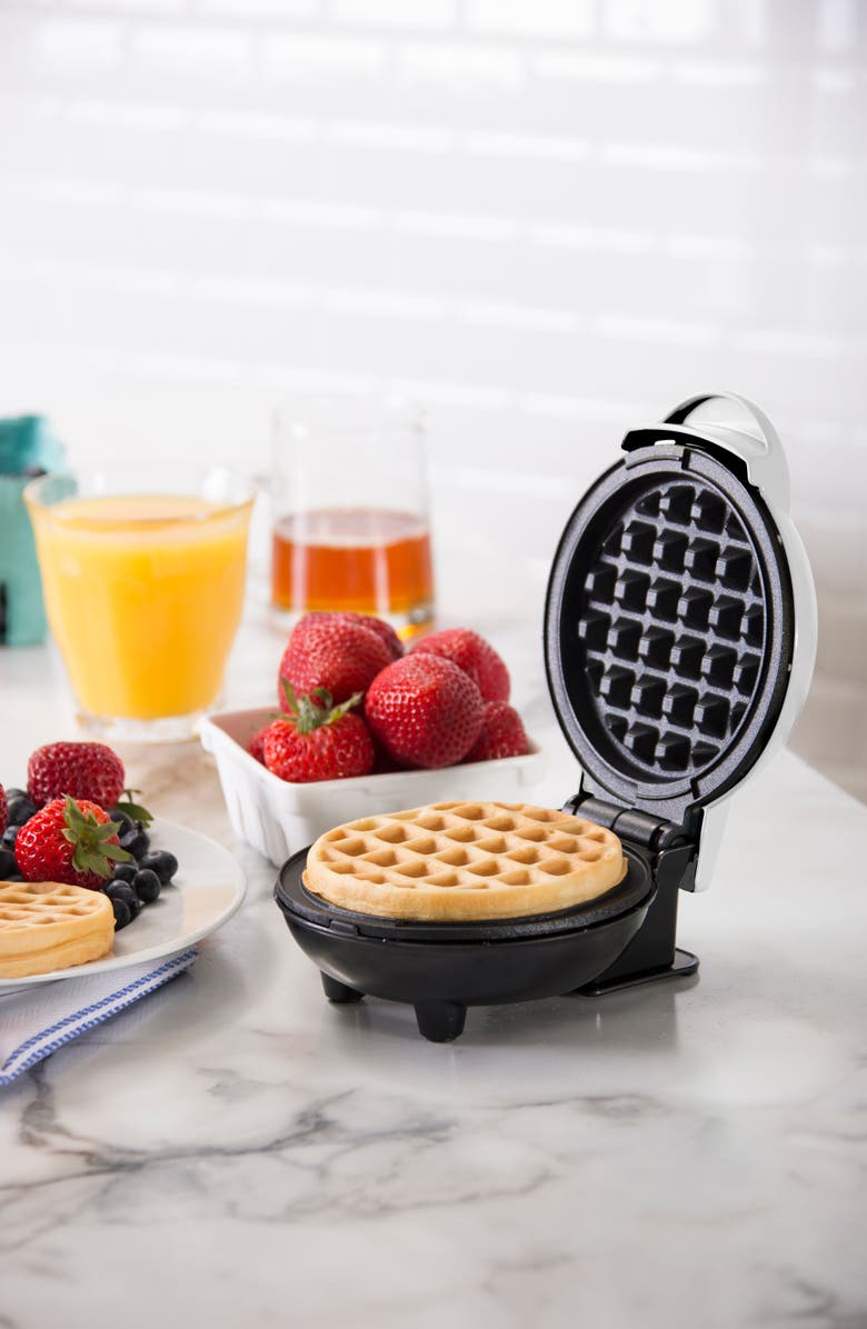Dash Mini Waffle Maker, Alternate, color, 