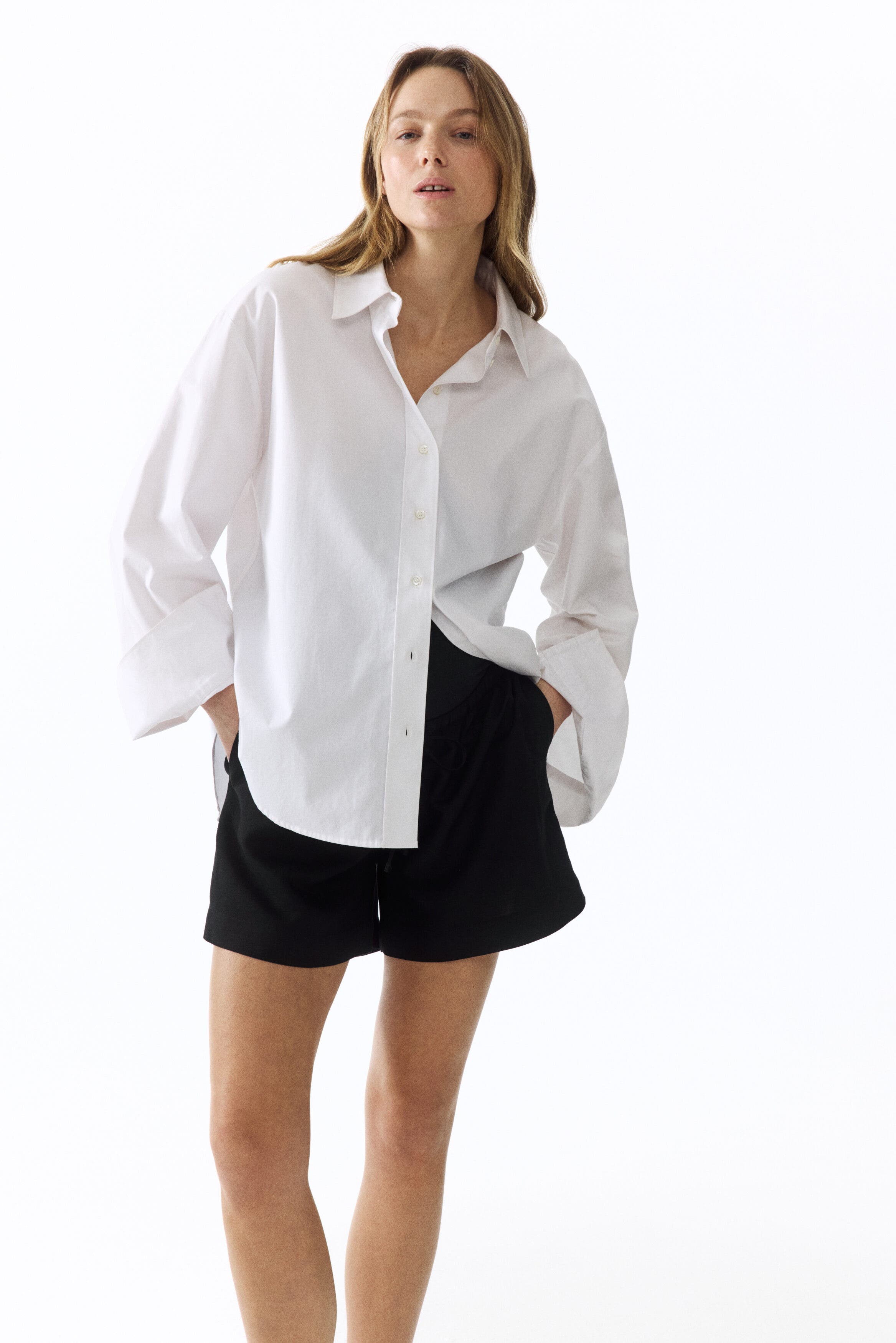 Mama Linen-blend Shorts - image 2