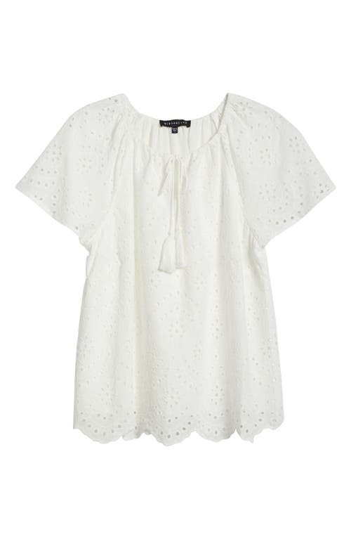 GIBSONLOOK GIBSONLOOK EYELET FLUTTER SLEEVE TOP