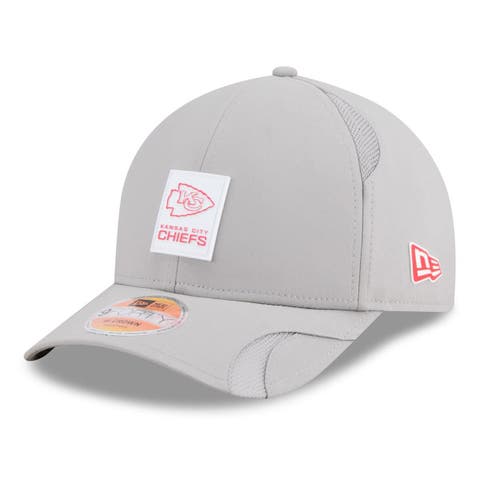 Men's New Era Gray Kansas City Chiefs 2025 Sideline  M-Crown 9FORTY Adjustable Hat