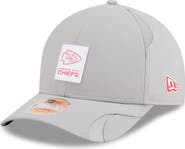 New Era Men's New Era Gray Kansas City Chiefs 2025 Sideline  M-Crown 9FORTY Adjustable Hat