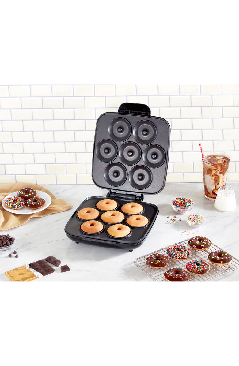 Dash Delish by Dash Donut Maker, Alternate, color, 