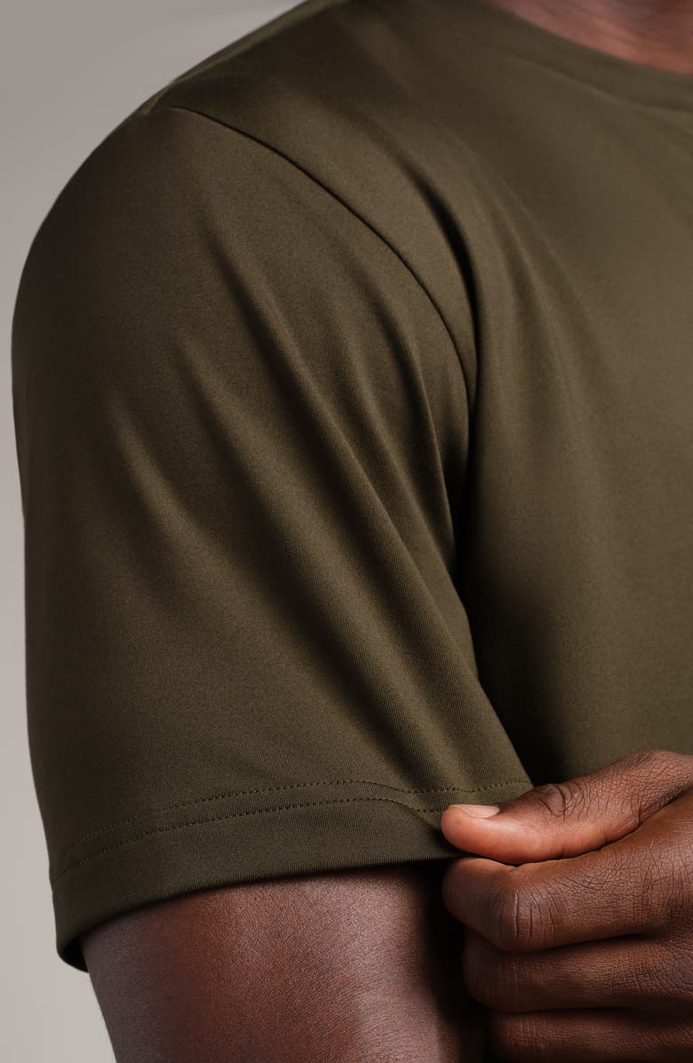 Base Training Relaxed Performance T-Shirt