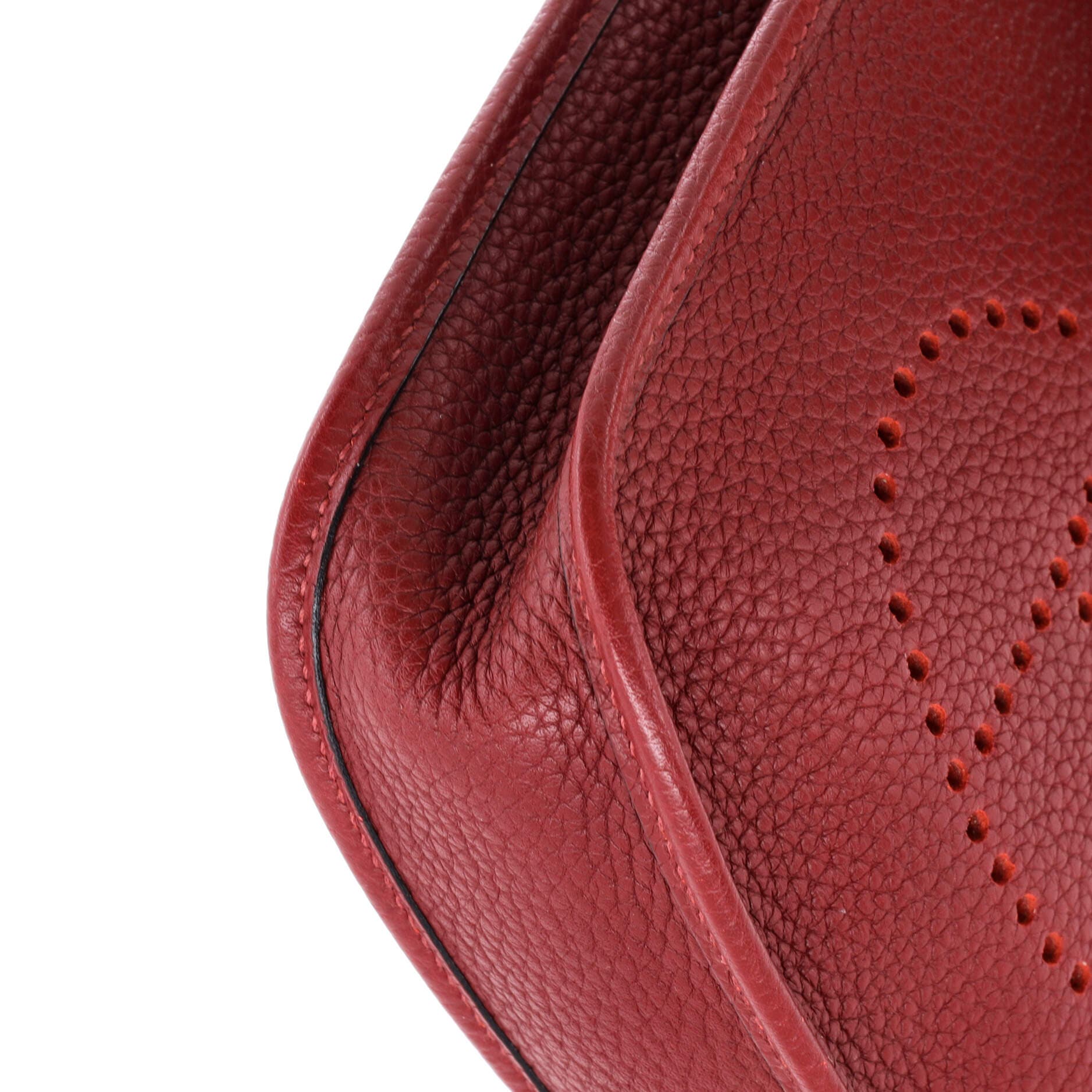 Pre-Owned Hermes Evelyne Bag Gen III Clemence TPM, Alternate, color, Rouge H