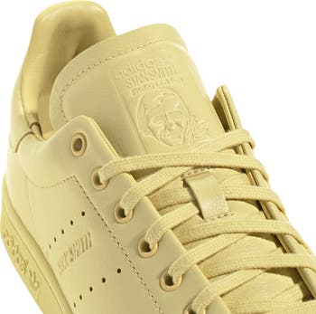 Gender Inclusive Stan Smith Lux Sneaker